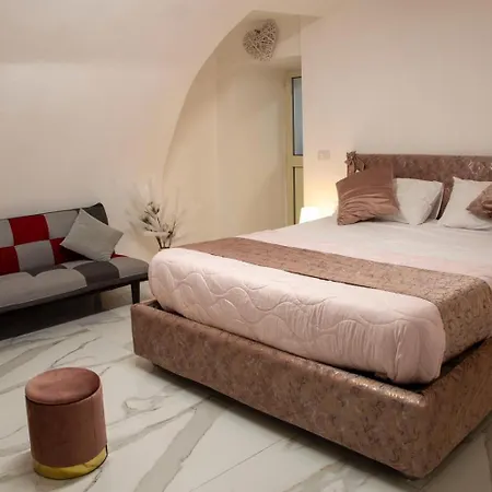 Tiluri Апартаменты *