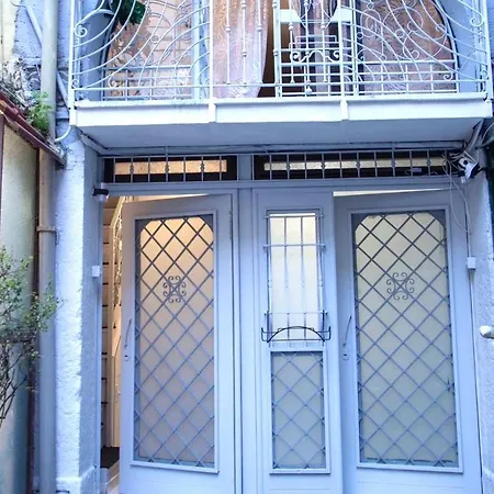 Tiluri Апартаменты *